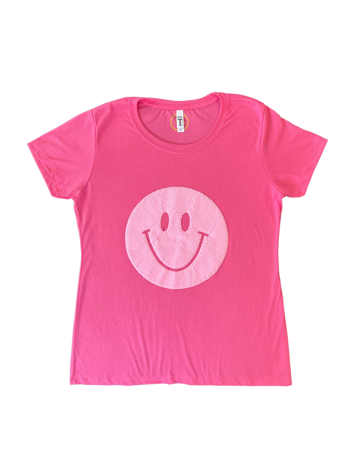 Camiseta de mujer con cara rosada abullonada en 3D 