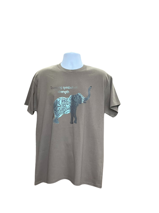 Camiseta para hombre con símbolos imponentes de fuerza 